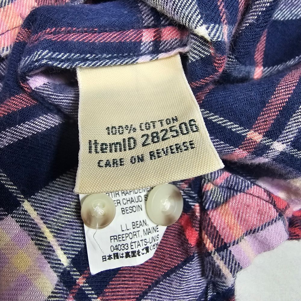 L.L Bean Pink and Purple Plaid Button Down Flannel Top Women's‎ Size Small - Picture 6 of 9